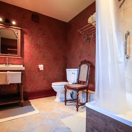 La Maison Oubliee