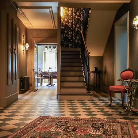 La Maison Oubliee Bed and Breakfast